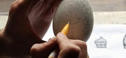 溫福良蛋殼藝術