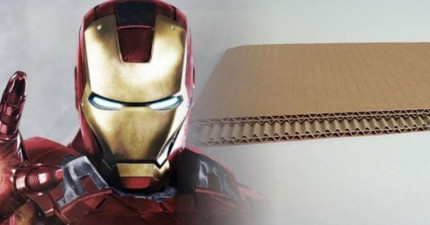 紙板鋼鐵人
